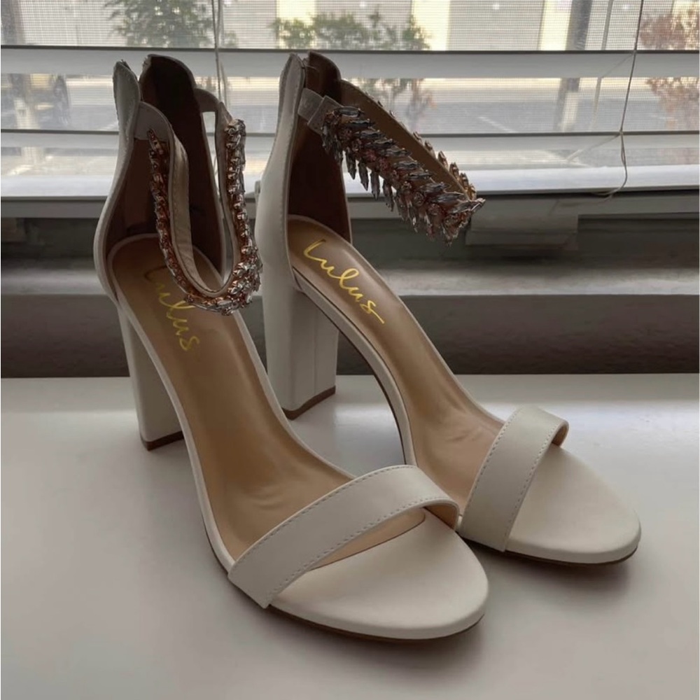 Lulu's White Heeled Sandals